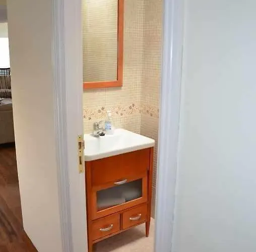 Nuria, Con Piscina Privada Holiday home *