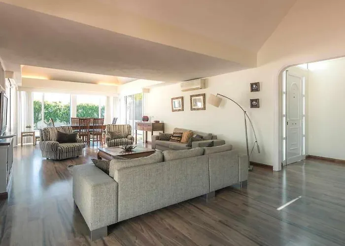 Nuria, Con Piscina Privada Ferienhaus Playa del Inglés